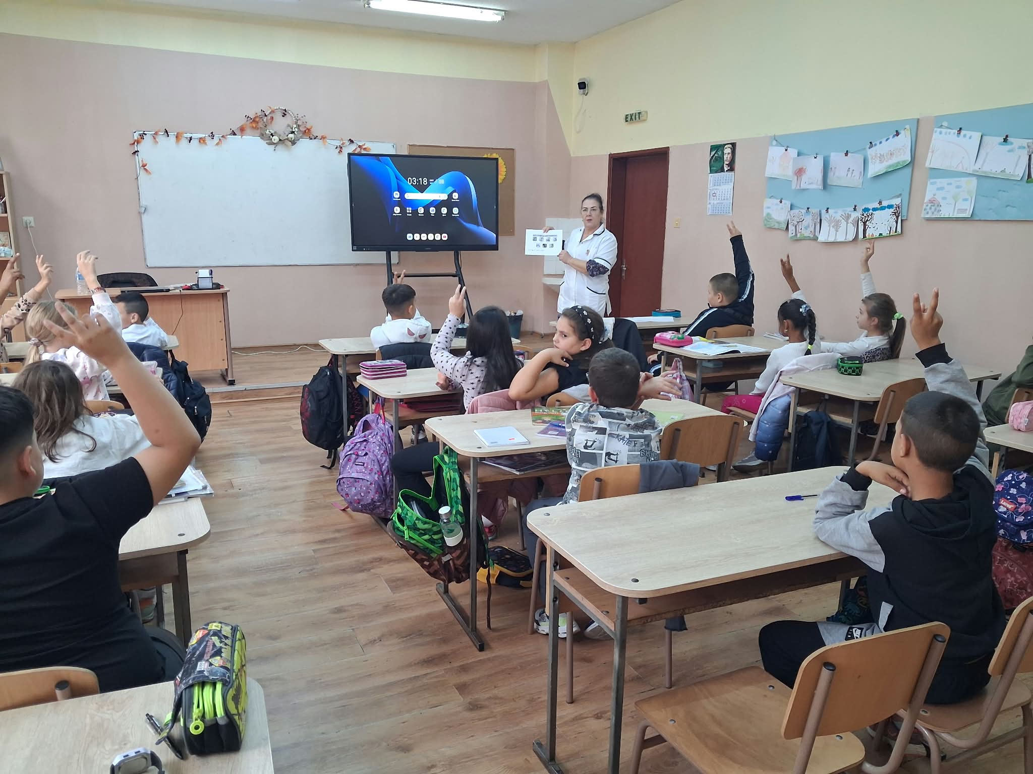 Чистите ръце – нашият супергерой!